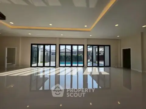 3-BR Villa at Garden Ville 9 close to Pattaya — photo 5