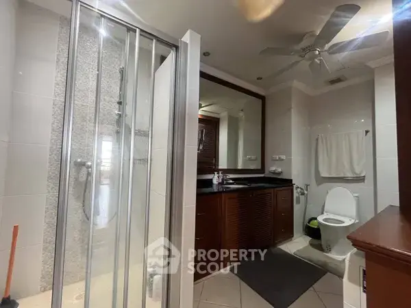 2-BR Condo at View Talay 3 Condominium Pratumnak close to Phratamnak — photo 7