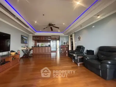 2-BR Condo at View Talay 3 Condominium Pratumnak close to Phratamnak — photo 4
