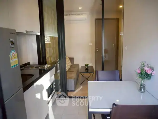 1-BR Condo at The Base Central Pattaya close to Central Festival Pattaya — photo 2