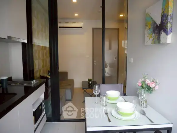1-BR Condo at The Base Central Pattaya close to Central Festival Pattaya — photo 3