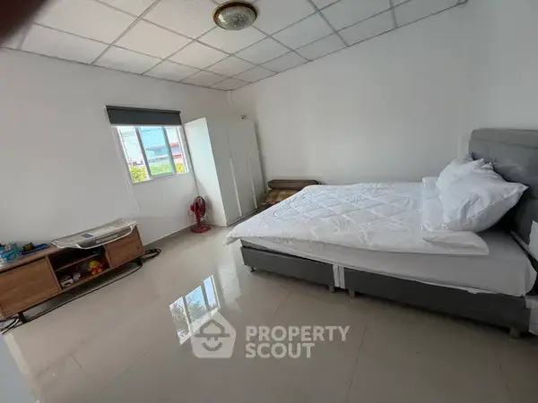 6-BR Villa close to Pattaya — photo 2