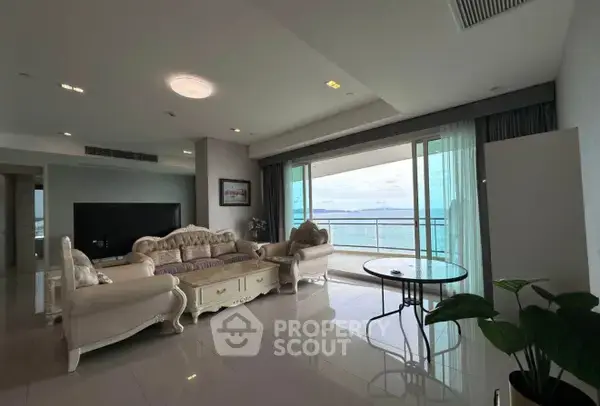 3-BR Condo at Reflection Jomtien Beach Pattaya close to Pattaya — photo 5
