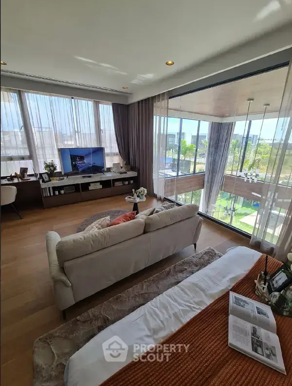 4-BR Villa at Highbury Hill Pool Villas Pattaya close to Pattaya — photo 6