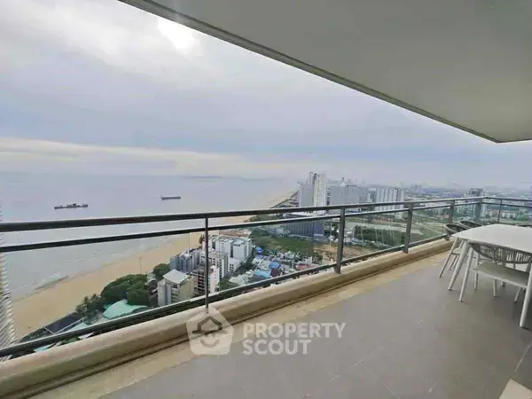 2-BR Condo at Reflection Jomtien Beach Pattaya close to Pattaya — photo 4