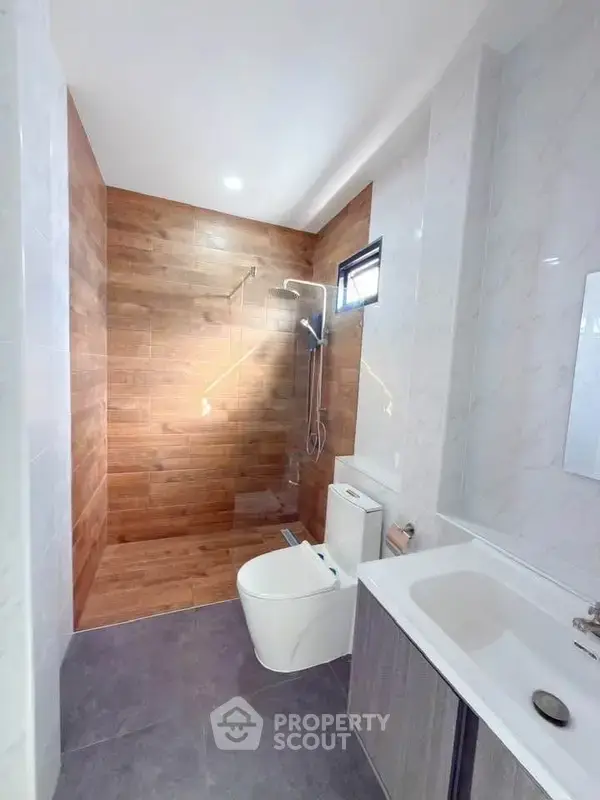 4-BR House close to Pattaya — photo 6