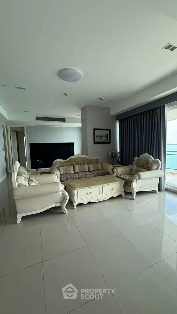 3-BR Condo at Reflection Jomtien Beach Pattaya close to Pattaya — photo 2