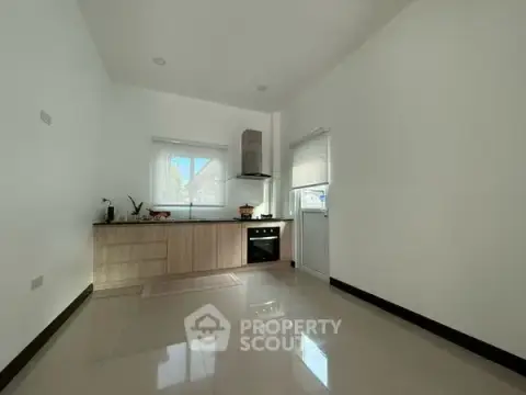 3-BR House at Ponthep Garden Ville 5 close to Pattaya — ภาพ 3