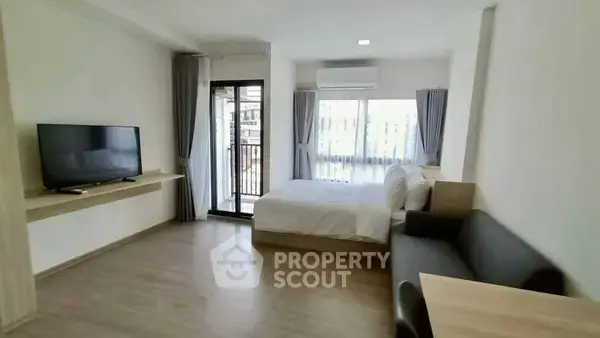 1-BR Condo at Vay Pothisan close to Naklua — фото 5