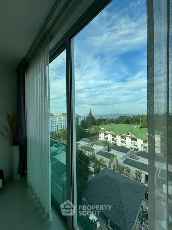 3-BR Condo at Club Royal Condominiums close to Sanctuary of Truth — ภาพ 7
