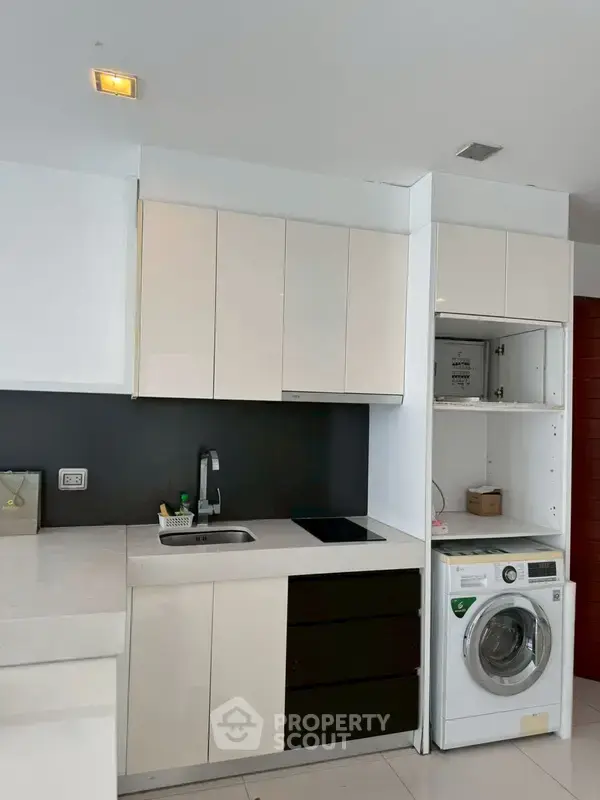 3-BR Condo at Club Royal Condominiums close to Sanctuary of Truth — ภาพ 2