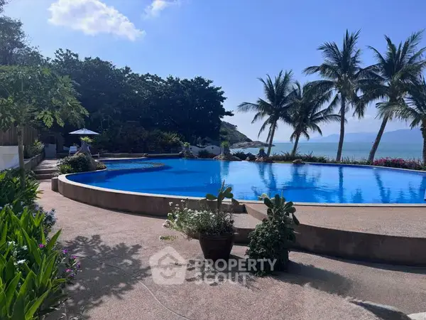 4-BR Villa close to Thongson Beach — фото 2