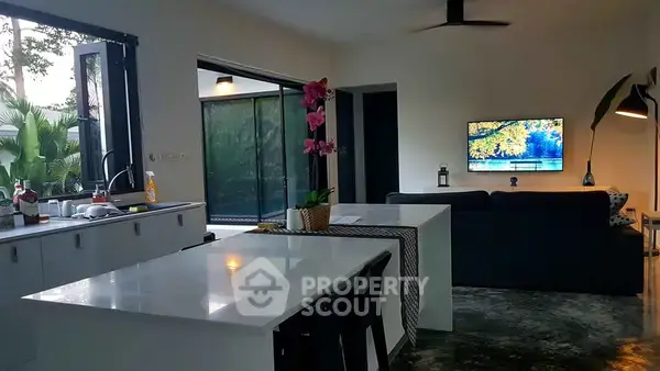 2-BR House in Maret — photo 6