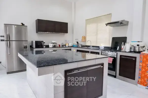 3-BR House close to Bang Kao Beach — фото 2
