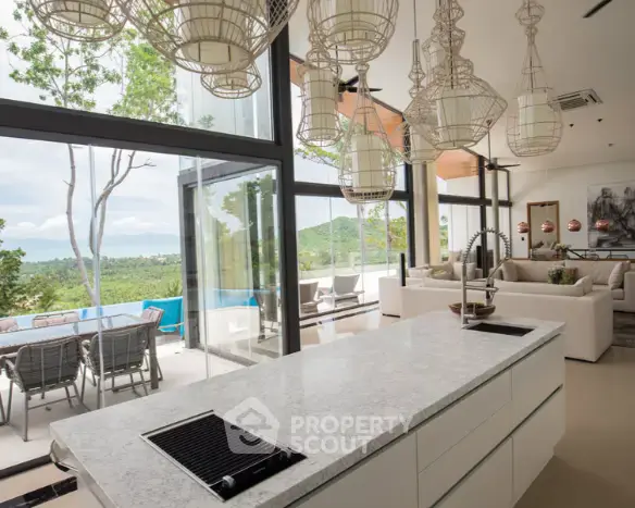 3-BR Villa in Maenam — photo 3