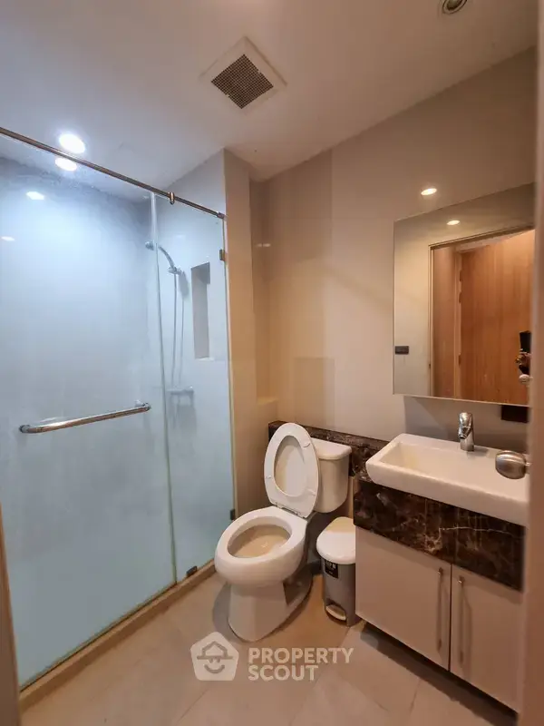 1-BR Condo at Fuse Sathorn-Taksin near BTS Wongwian Yai — photo 5