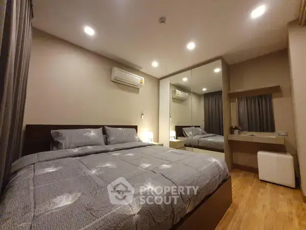 1-BR Condo at The ACE Ekamai near BTS Ekkamai — photo 3