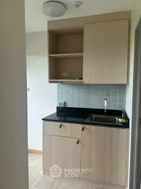 1-BR Condo at Unio Rama 2 - Thakham in Samae Dam — photo 6