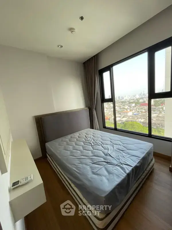 2-BR Condo at Chewathai Residence Bang Pho near MRT Bang Pho — photo 7