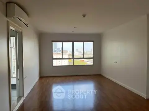 2-BR Condo at Lumpini Place Rama 9–Ratchada near MRT Phra Ram 9 — photo 4