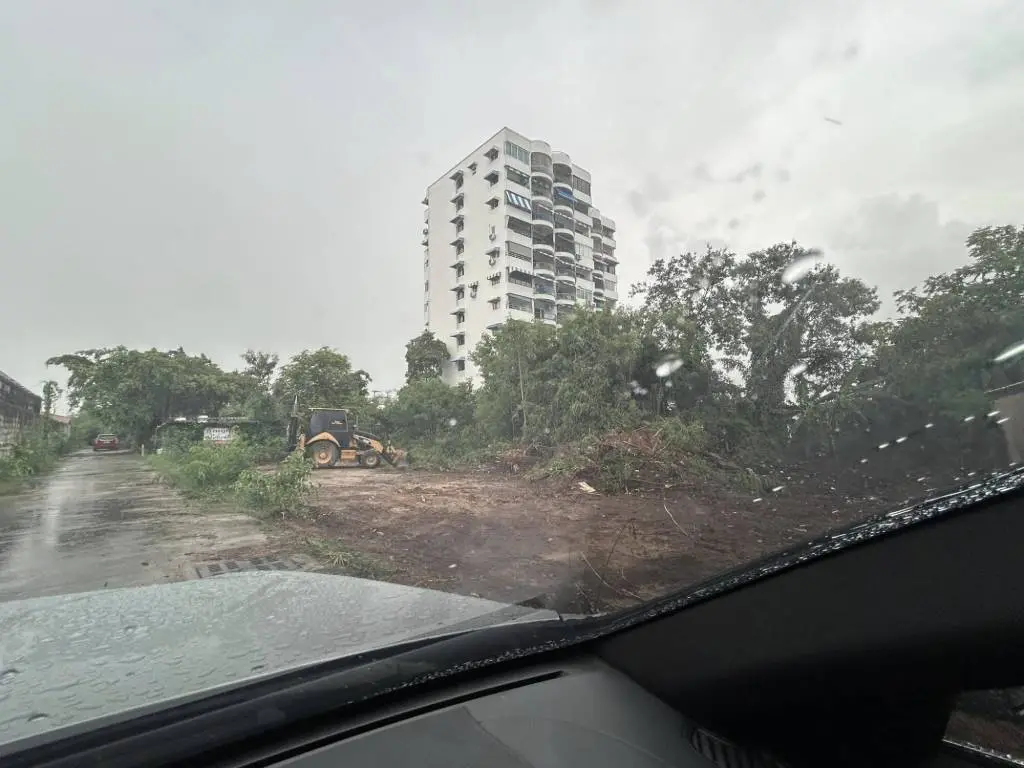 Land in Pattaya, Thailand — photo 5