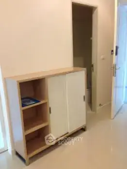 2-BR Condo at Q House Sathon near BTS Krung Thon Buri — photo 5