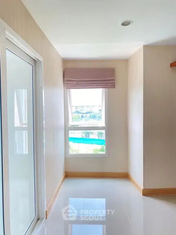 1-BR Condo at The Nigh Condo Ngamwongwan in Lat Yao — photo 3