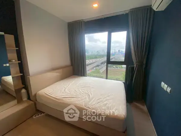 1-BR Condo at Life Asoke Hype near ARL Makkasan — ภาพ 2