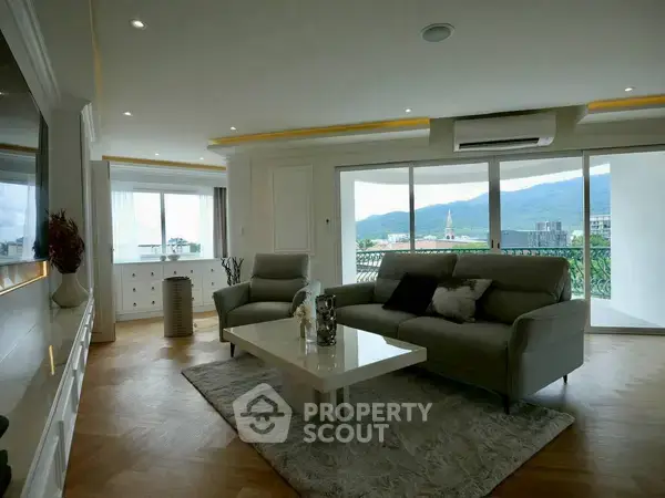 3-BR Condo at Hillside Condo 4 in Chang Phueak — photo 7