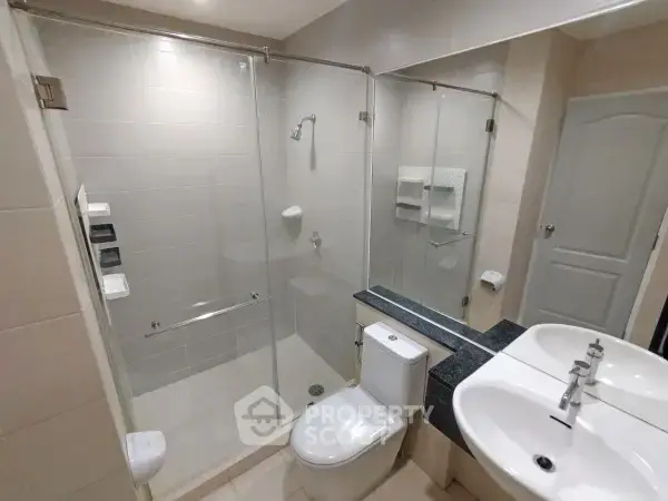2-BR Condo at The Light House Sathorn–Chareonnakorn near BTS Krung Thon Buri — ภาพ 6