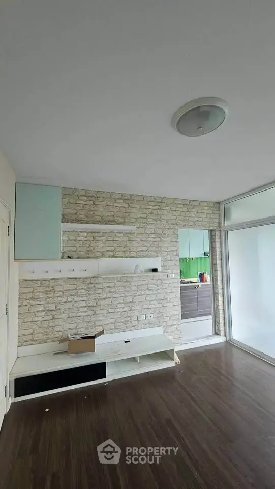 1-BR Condo at D Condo Sathupradit 49 in Bang Phong Phang — photo 3