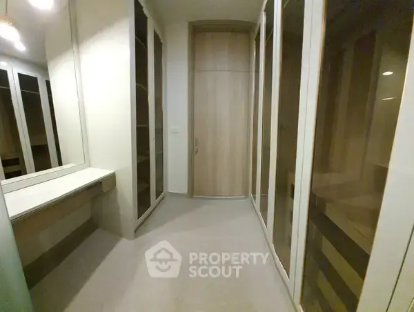 1-BR Condo at Noble Ploenchit near BTS Phloen Chit — photo 3