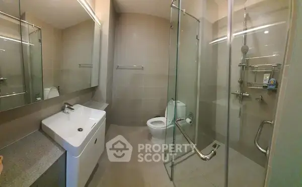 1-BR Condo at Noble Ploenchit near BTS Phloen Chit — photo 4