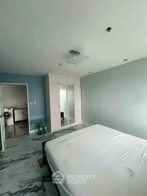 1-BR Condo at Silom Suite Condominium near BTS Saint Louis — ภาพ 3