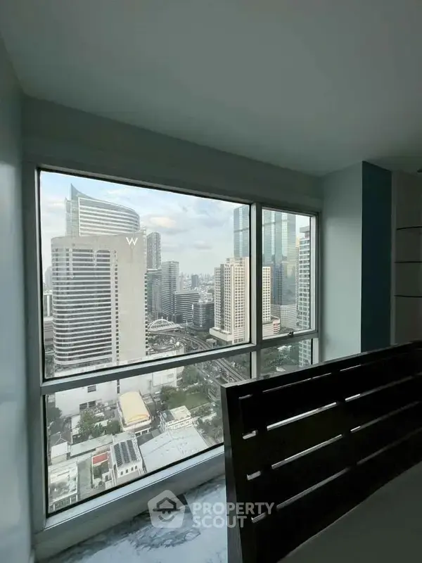 1-BR Condo at Silom Suite Condominium near BTS Saint Louis — ภาพ 2