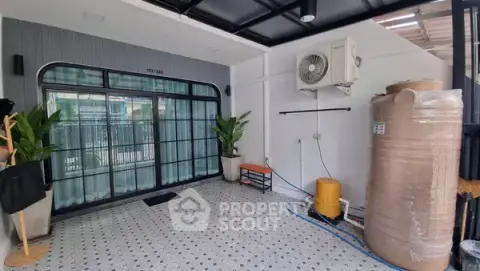3-BR Townhouse close to Pattaya South — photo 2