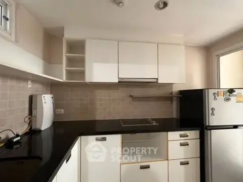 1-BR Condo at U Sabai Rama 4 Kluaynamthai near BTS Phra Khanong — photo 2