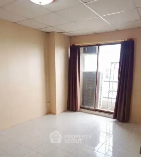 2-BR Condo at Bangkhae Condotown Condominium near MRT Phetkasem 48 — фото 4