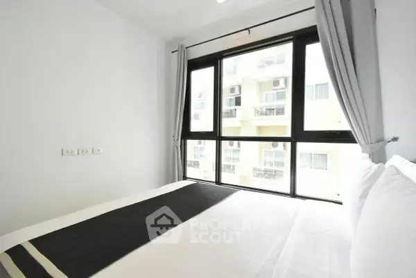 1-BR Condo at The Base Central Pattaya close to Central Festival Pattaya — фото 7