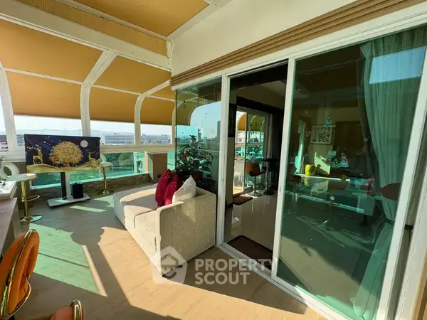 3-BR Penthouse at Siam Oriental Elegance 2 close to Phratamnak — photo 7