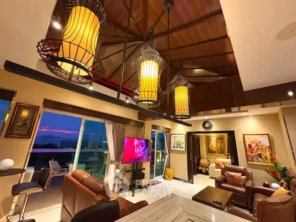 3-BR Penthouse at Siam Oriental Elegance 2 close to Phratamnak — photo 6