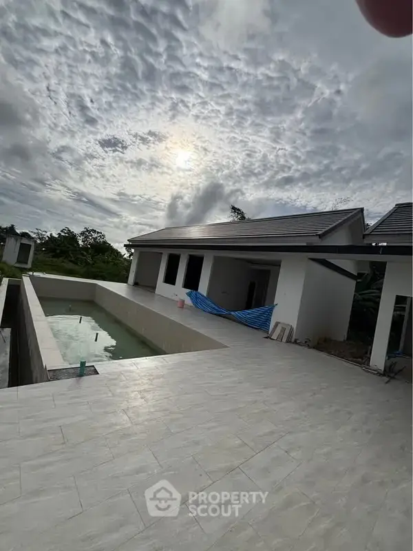 4-BR Townhouse in Si Sunthon — 照片 2