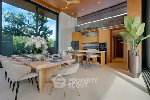 4-BR Villa in Thep Krasattri — photo 3