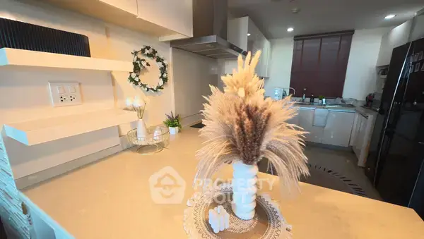 3-BR Condo at Watermark Chaophraya near BTS Krung Thon Buri — 照片 5