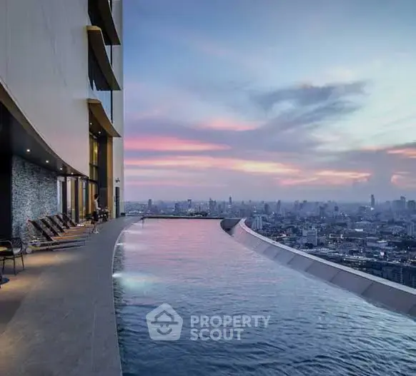 2-BR Condo at The Lumpini 24 near BTS Phrom Phong — фото 2