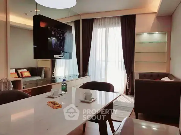 2-BR Condo at The Lumpini 24 near BTS Phrom Phong — фото 3