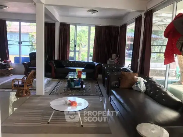 2-BR House in Tha Nuea — ภาพ 7