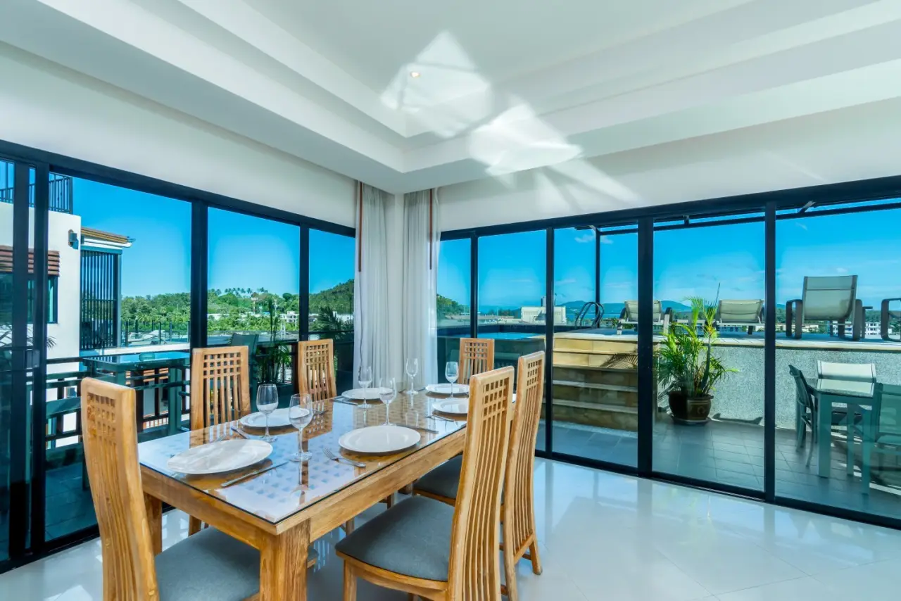 Condo in Phuket, Thailand, 3 bedrooms in ANDAMAYA SURIN BAY — photo 4