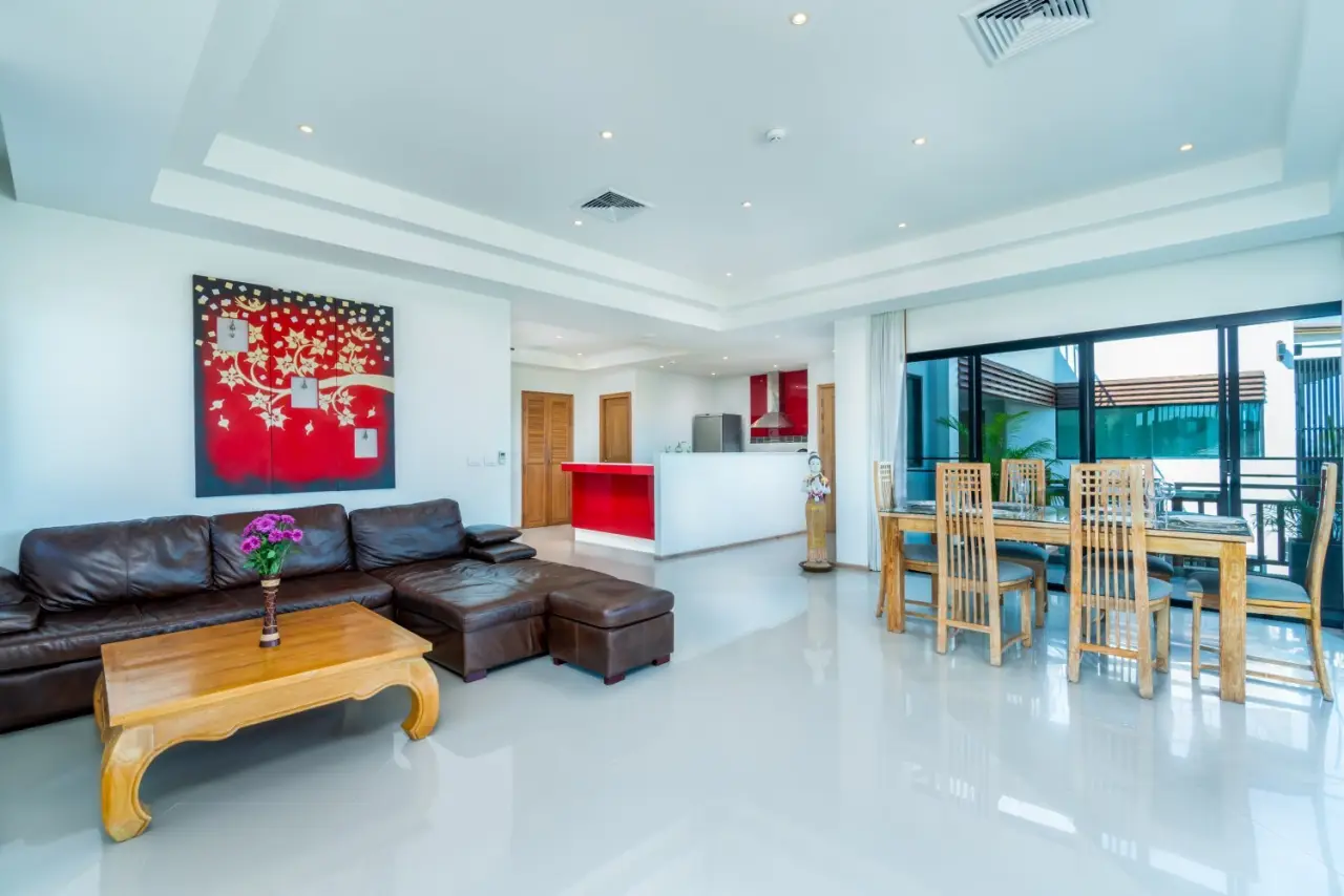 Condo in Phuket, Thailand, 3 bedrooms in ANDAMAYA SURIN BAY — photo 5