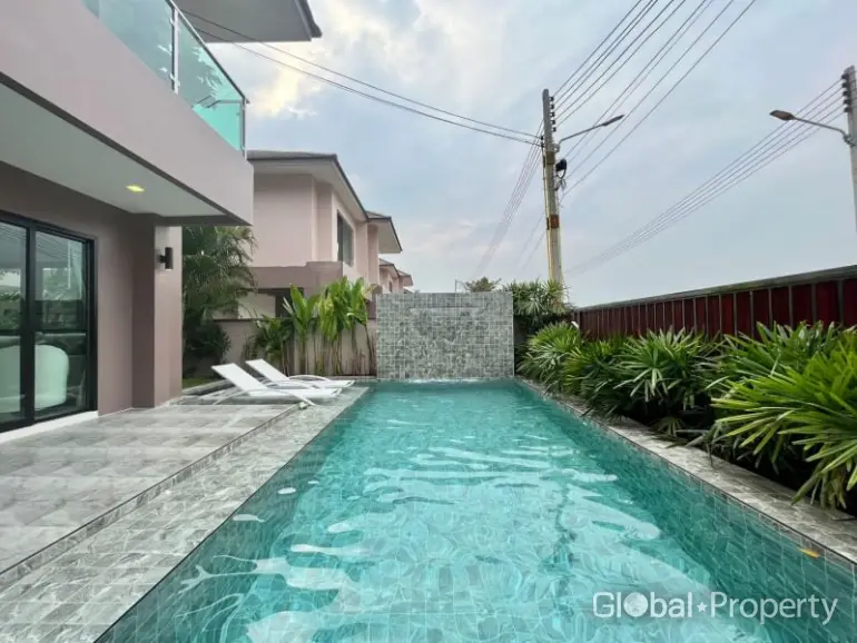 House in Pattaya, Thailand 5 bedrooms — ภาพ 4